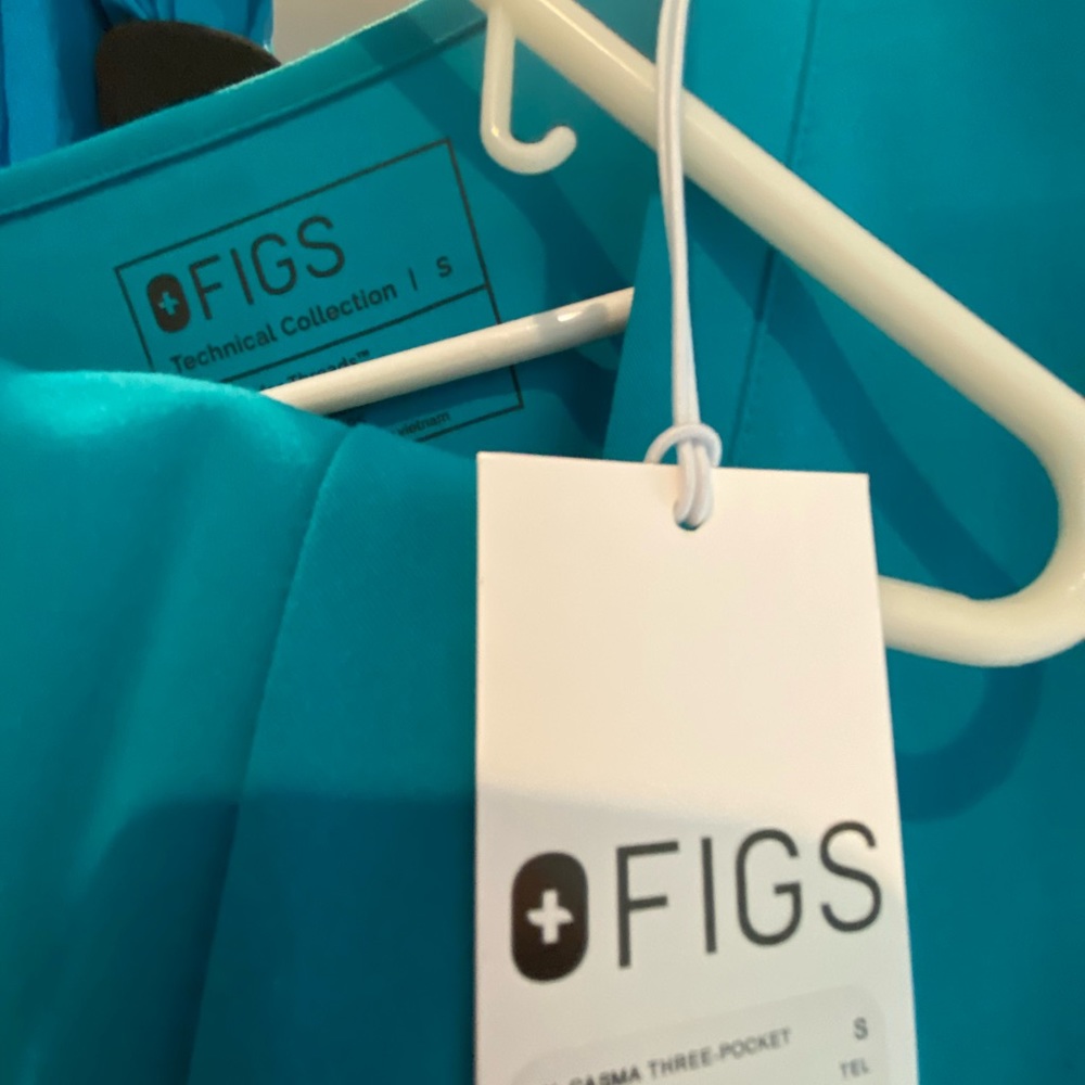 Figs scrub pants with pockets size small